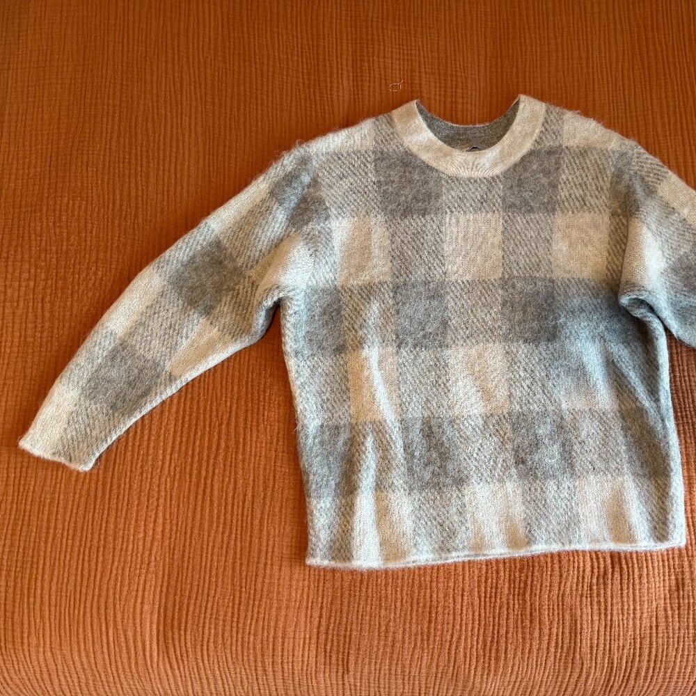 Vince Plaid Cashmere Sweater in Gray Size S